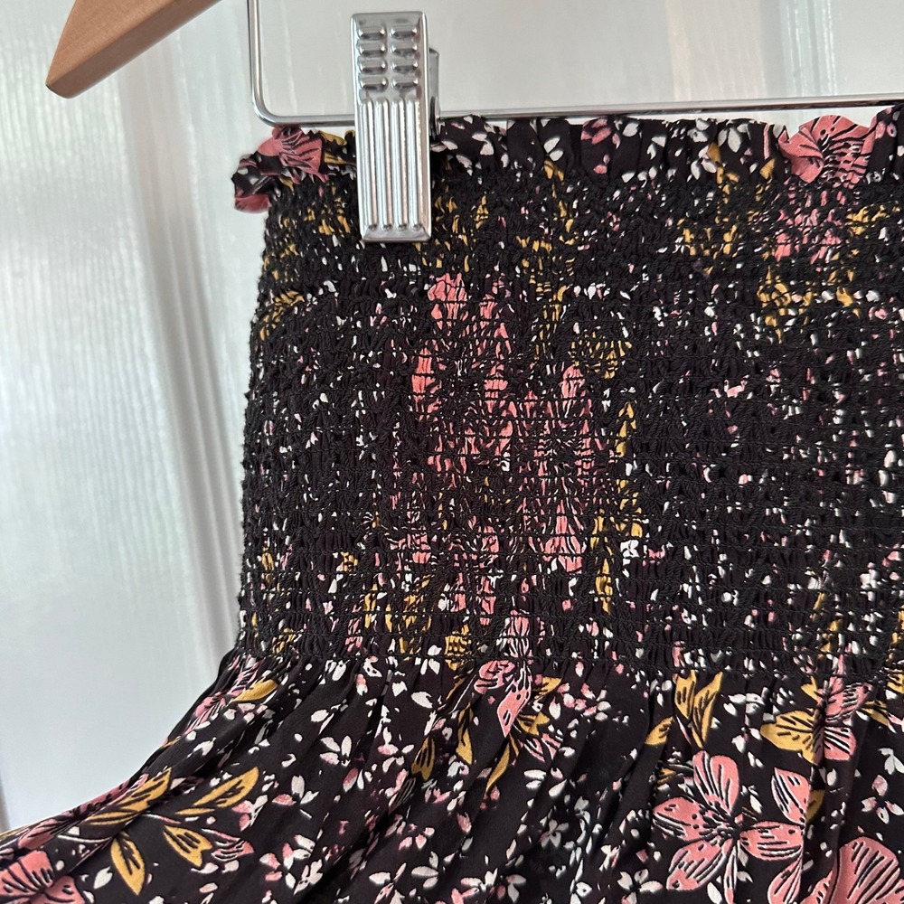 Zadig & Voltaire "Jessy" 100% Silk Boho Smocked Mini Skirt Noir Pink 38/8 - Picture 4 of 7